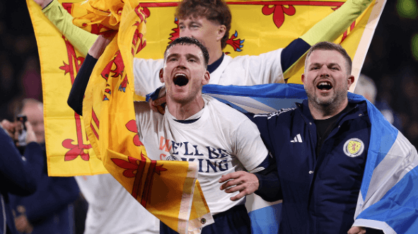 แอนดี้ โรเบิร์ตสัน